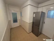Apartament 2 camere, decomandat - zona Grivitei 
