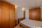 Decomandat, 2 camere, insorit, balcon, loc parcare, 2 boxe, 