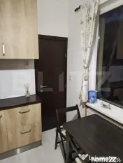 Apartament 2 camere, 46 mp, decomandat, etaj 2, zona Tractor 