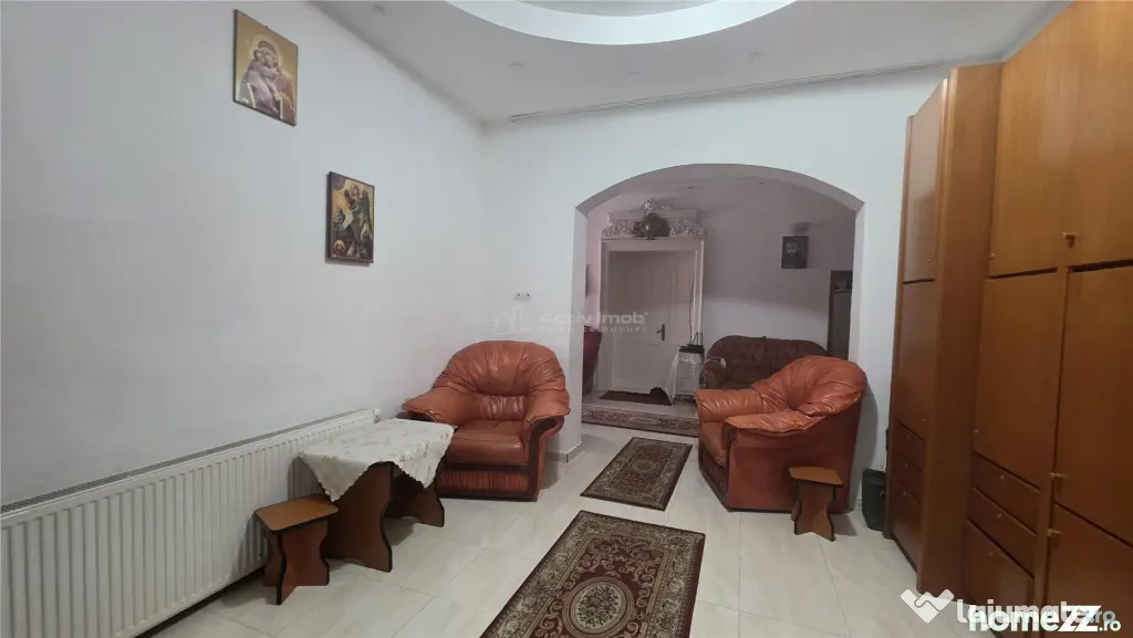 Casa boiereasca, teren 418 mp, pretabila- clinica, birouri,