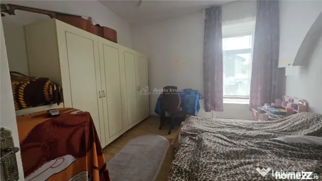 Casa boiereasca, teren 418 mp, pretabila- clinica, birouri,