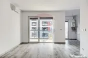 Apartament 3 camere COMPLEX ADORA PARK cu loc de parcare 