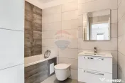 Apartament 3 camere COMPLEX ADORA PARK cu loc de parcare 