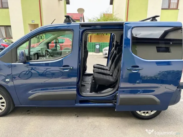 Opel Combo 2019 automat