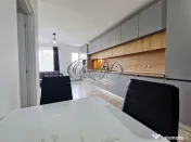 Apartament la cheie cu panorama spre padure si parcare subte 