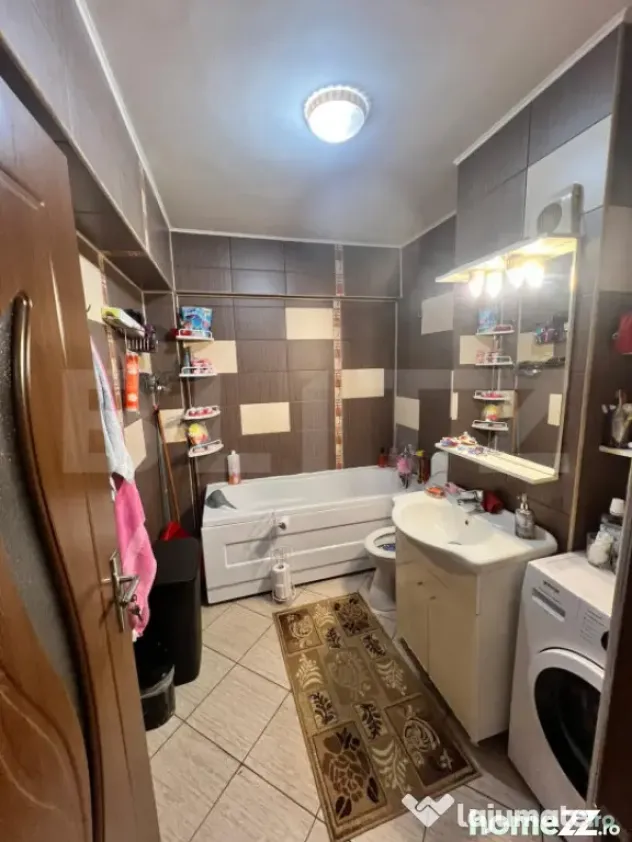 Apartament 2 camere, 67 mp, zona Apahida