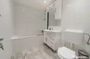 Ideal Firma*Blvd Burebista 3*Pta Alba Iulia*Etaj 3*Luxos*