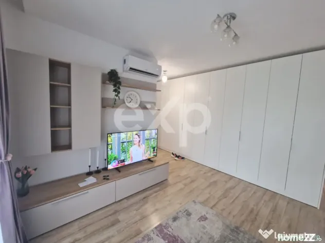 Apartament 3 camere de inchiriat- mobilat si parcare - Citta