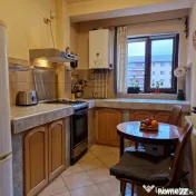 Apartament et.2, parcare privata, bucatarie separata Floresti 