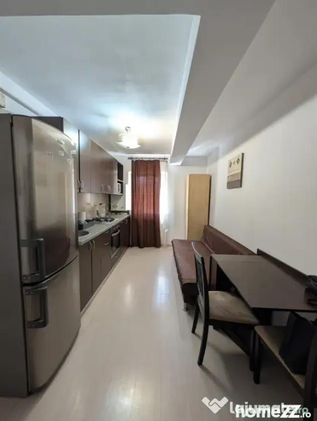 Apartament 1 camera si parcare zona Av. Iancu