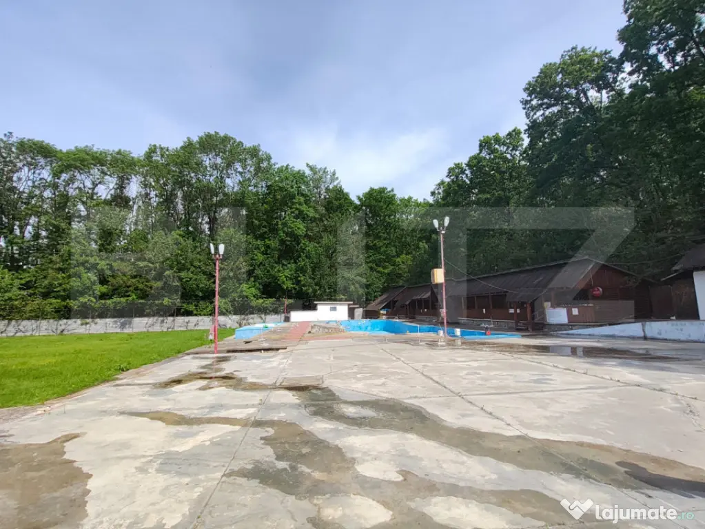 Piscină Funcțională, Foișor Mare, Grătar & Parcare, 500