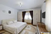 Casa sub aripa padurii, 1.750 teren roditor, Central, Sacele 