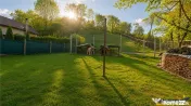 Casa sub aripa padurii, 1.750 teren roditor, Central, Sacele 