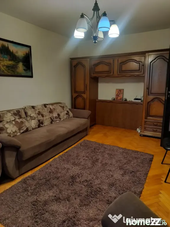 Apartament 3 camere decomandat, 62.15 mp, zona Lapus