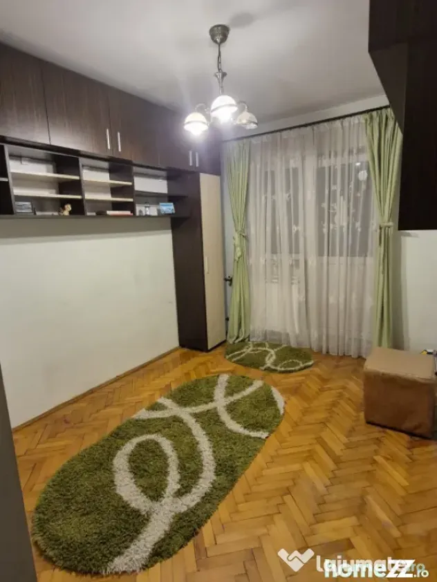 Apartament 3 camere decomandat, 62.15 mp, zona Lapus
