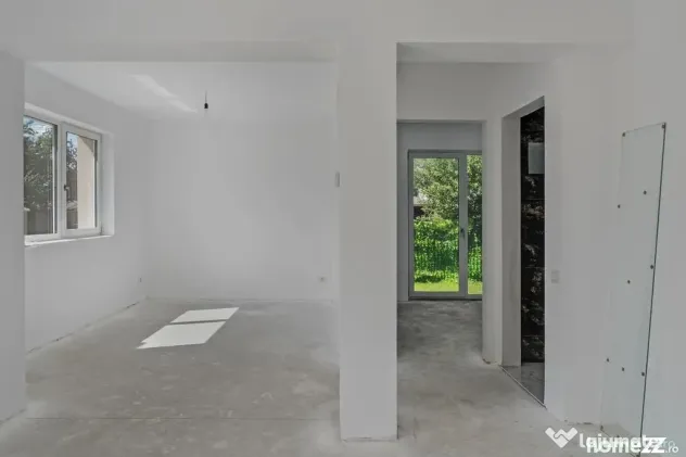 Vila sector 1 - 300mp - P+2+M - 11 camere - Chitila