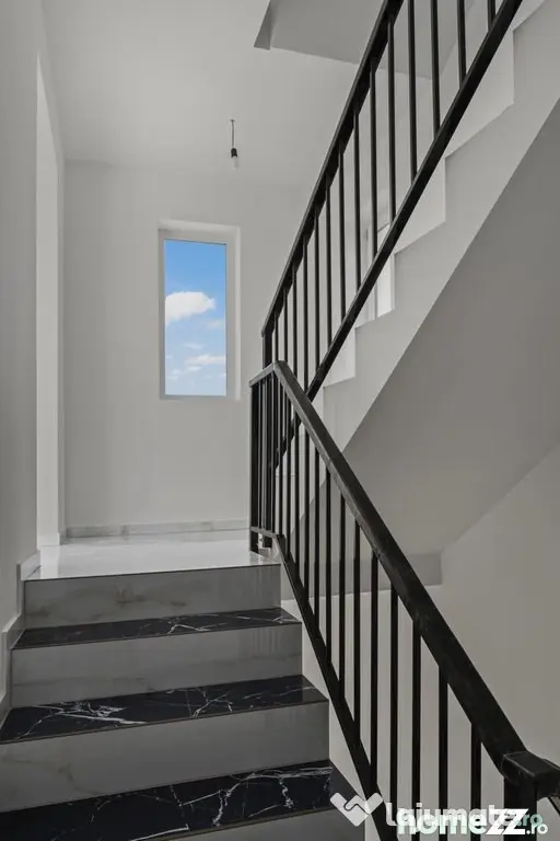 Vila sector 1 - 300mp - P+2+M - 11 camere - Chitila