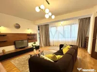 Apartament 3 camere I Parcare I Mobilat I De inchiriat 