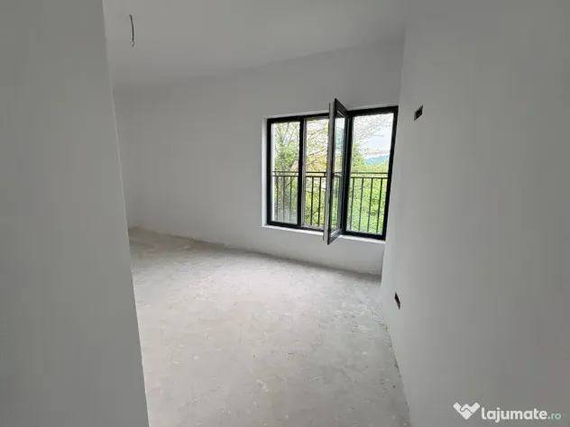 Zona Grivitei, bloc nou, 3 camere