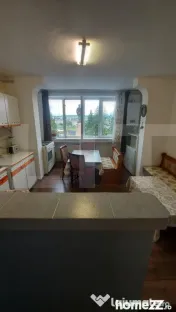 Apartament 3 camere decomandate, etaj 3/8, 71 mp, zona Garii 