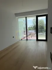 Apartament 4 camere ONE LAKE CLUB 