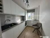 Apartament 2 camere, decomandat, zona Parcul ,,Nicolae Roman 