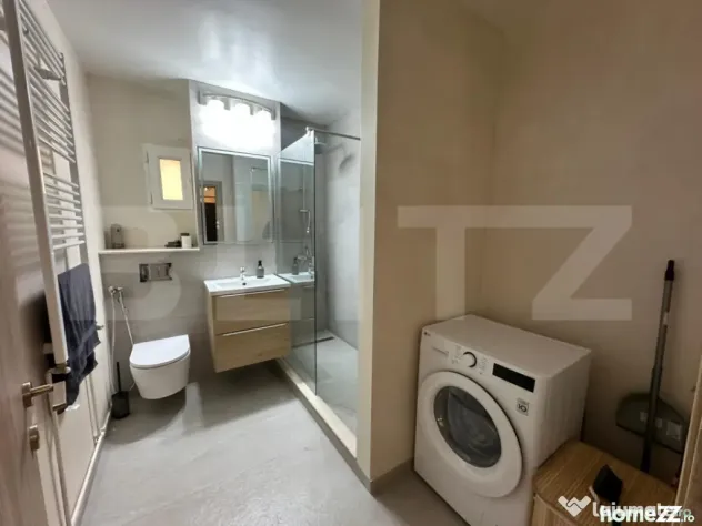 Apartament 2 camere, decomandat, zona Parcul ,,Nicolae Roman