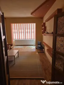 Inchiriez apartament 2 camere Brașov Tractorul
