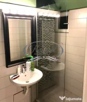 Apartament cu 3 camere, zona Piata Marasti