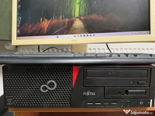 Sistem de calcul I5 FUJITSU + monitor BENQ 24"