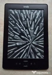 E book reader kindle 4 