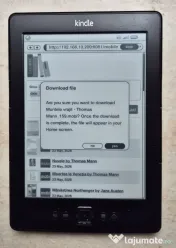 E book reader kindle 4 