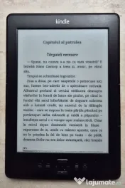 E book reader kindle 4 