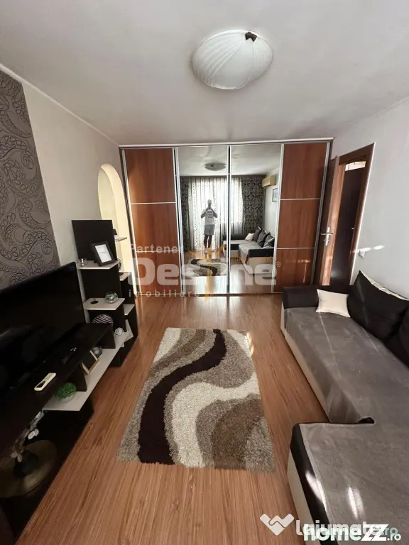 Apartament 2 camere semidecomandat| Bulevardul Timișoara |