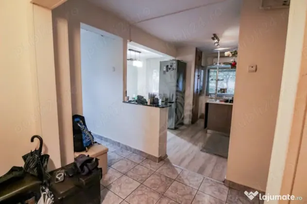 Apartament 4 camere, mobilat, cartier 9 Mai, Ploiesti Vest