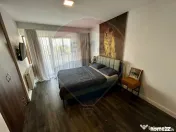 DE INCHIRIAT: Apartament la casa, curte privata si terase... 