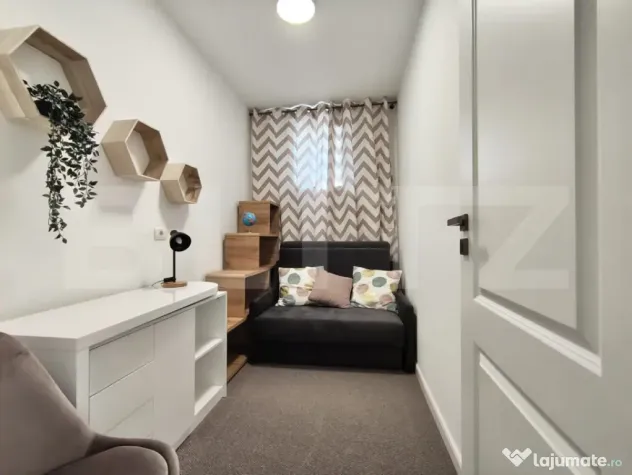 Penthouse 3 camere Anastasia Residence, terasa 40 mp, prima