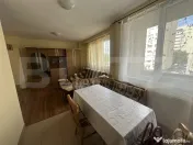 Apartament cu 3 camere, decomandat, 60 mp, zona Centrala