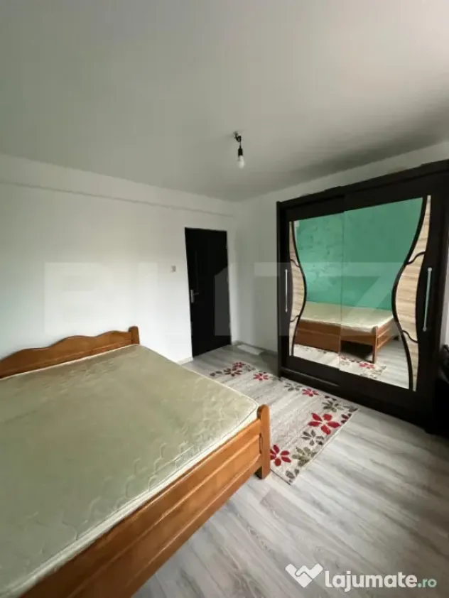 Apartament 3 camere, 67 mp, zona Teilor