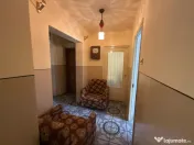 VANZARE APARTAMENT 3 CAMERE ETAJ INTERMEDIAR BD.BUCURESTI