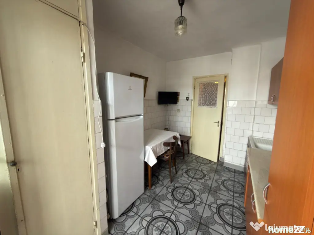 Apartament 3 camere, 63.40 mp, etaj 7, Bd. Bucuresti