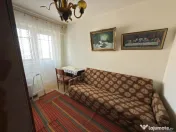 VANZARE APARTAMENT 3 CAMERE ETAJ INTERMEDIAR BD.BUCURESTI