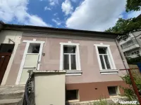 Casă de vânzare strada Republicii zona Centrală 