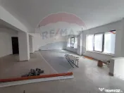 Spațiu comercial pentru afacerea ta! 