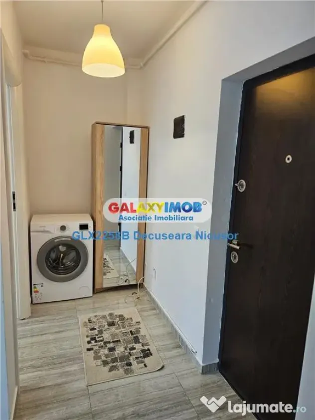Garsoniera mobilata Militari Residence 54.000 euro cu loc de