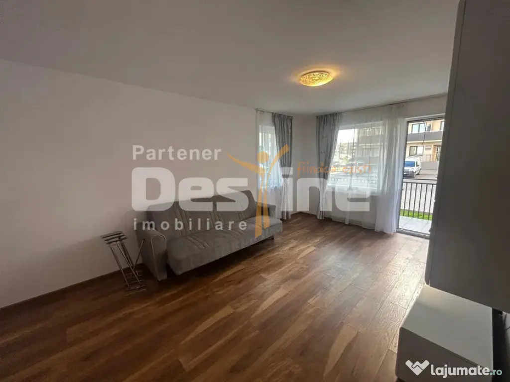Apartament cu 3 camere, cu balcon si loc de parcare inclus,