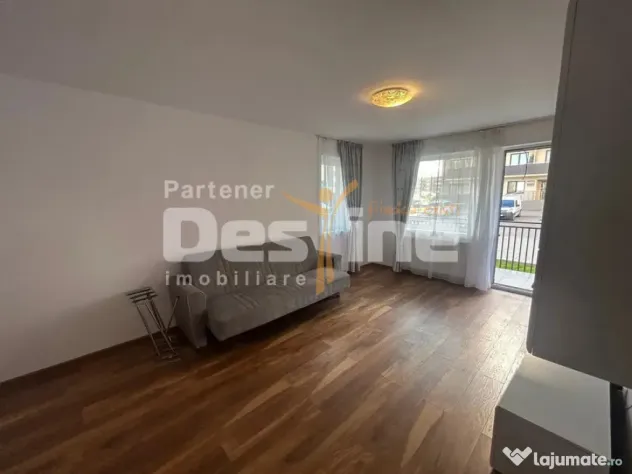 Apartament cu 3 camere, cu balcon si loc de parcare inclus,