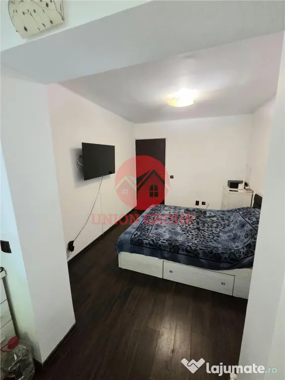 Apartament 3 Camere, Spatios, Parter, Zona Far