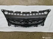 grila radiator Opel Astra J facelift