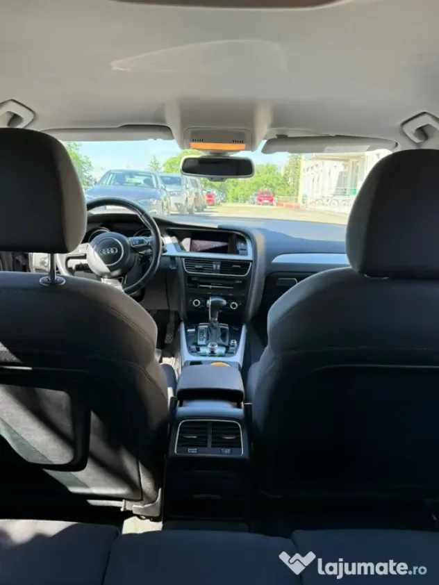 Vând Audi 3.0 diesel 245 HP all black variante